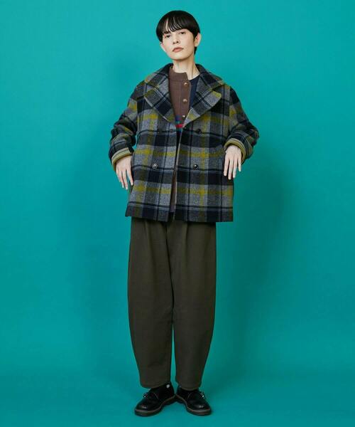 FRAPBOIS(フラボア)の「カーブツイル パンツ(その他パンツ・レディース・キナリ/グリーン/オリーブ・0/1)」の10枚目の写真