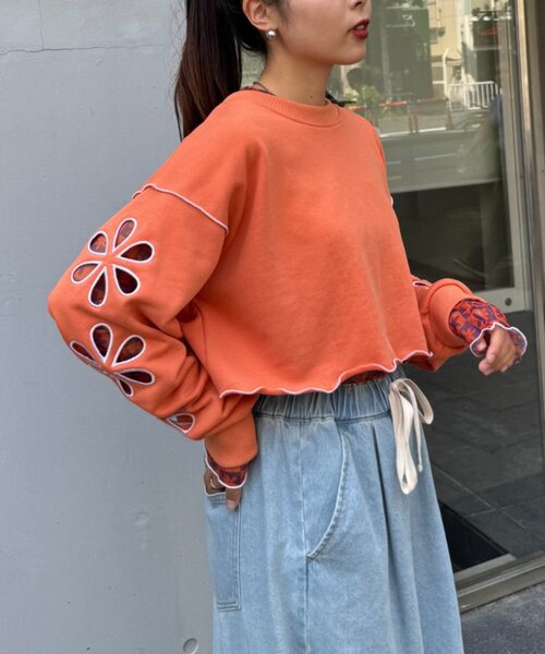 HELLO.SANFRANCISCO(ハローサンフランシスコ)の「【HELLO.SANFRANCISCO/ハローサンフランシスコ】2WAYフラワーカットスウェットカーデ(スウェット・レディース・グレー/チャコールグレー/オレンジ/パープル・ONE SIZE)」の8枚目の写真