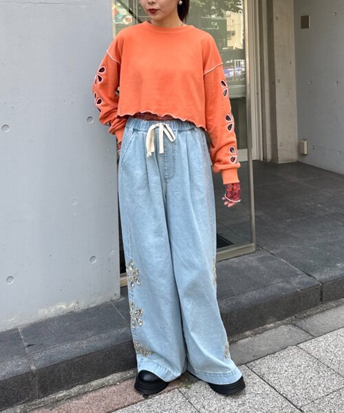 HELLO.SANFRANCISCO(ハローサンフランシスコ)の「【HELLO.SANFRANCISCO/ハローサンフランシスコ】2WAYフラワーカットスウェットカーデ(スウェット・レディース・グレー/チャコールグレー/オレンジ/パープル・ONE SIZE)」の9枚目の写真