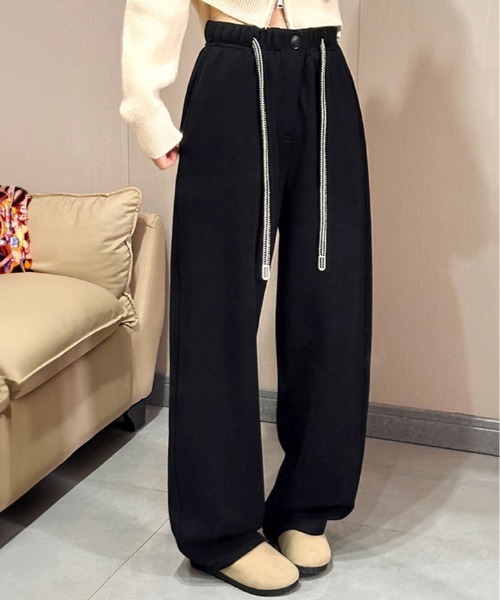 kirakiraShop(キラキラショップ)の「裏起毛 ワイド スウェット パンツ(スラックス・レディース・オートミール/グレー/ブラック/イエロー・S/M/L/XL)」の2枚目の写真