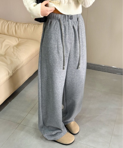 kirakiraShop(キラキラショップ)の「裏起毛 ワイド スウェット パンツ(スラックス・レディース・オートミール/グレー/ブラック/イエロー・S/M/L/XL)」の9枚目の写真