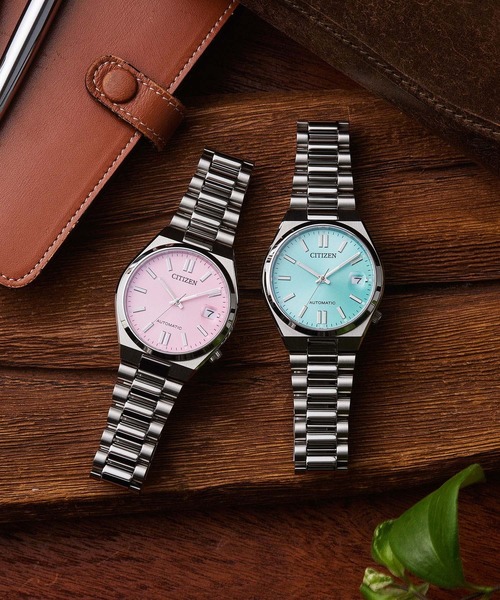 CITIZEN（シチズン）の「CITIZEN COLLECTION メカニカルウオッチ TSUYOSA 37mm（アナログ腕時計・メンズ・ブルー/バイオレット/ダークグリーン/ピンク/ネイビー・FREE）」の10枚目の写真