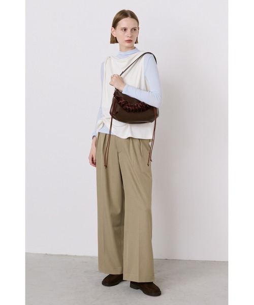 un/neu(アンノイ)の「スウェードモカシンシューズ / select item(モカシン/デッキシューズ・レディース・ブラック/ブラウン・LARGE/MEDIUM/SMALL)」の16枚目の写真