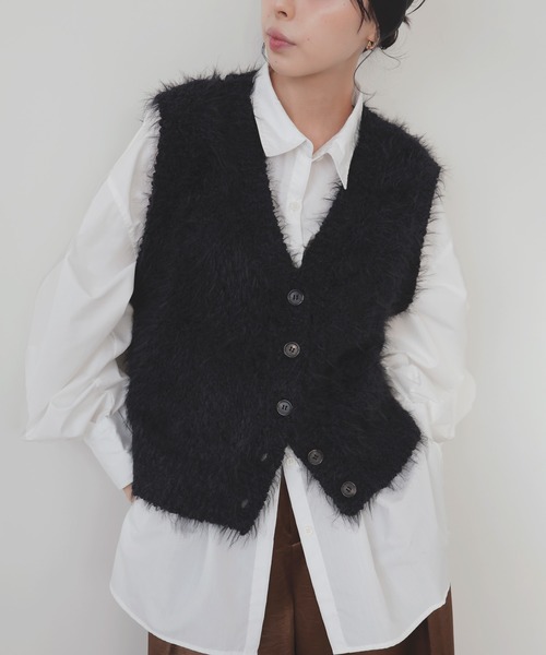 【9月末までの出品】yanyan ベスト YanYan(ヤンヤン) フリンジニットベスト グリーン系 サイズ S｜【公式