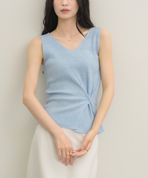 NEUNA（ヌナ）の「４wayニットタンク（ニット/セーター・レディース・ピンク/ブラック/ブルー・FREE）」の5枚目の写真