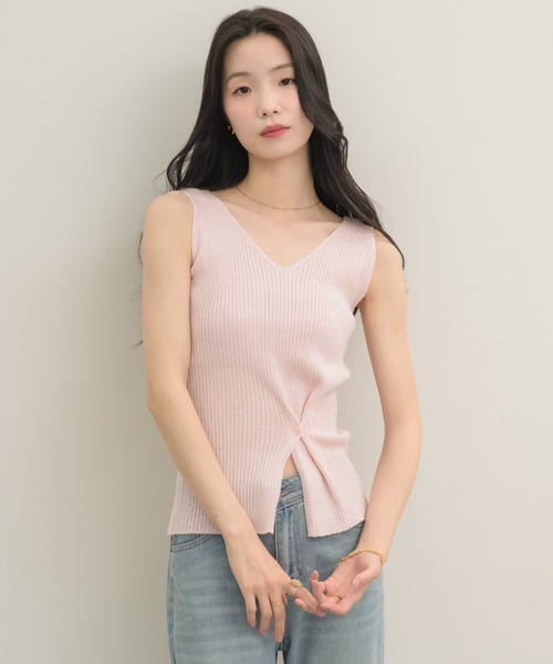 NEUNA（ヌナ）の「４wayニットタンク（ニット/セーター・レディース・ピンク/ブラック/ブルー・FREE）」の12枚目の写真