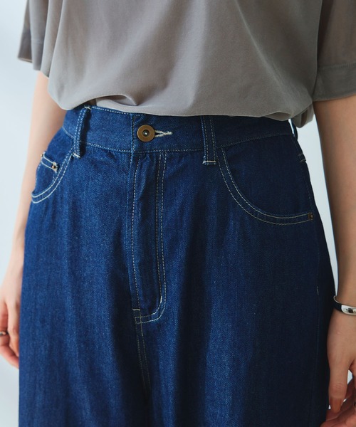 CROSS FUNCTION（クロスファンクション）の「《撥水》FRESH DENIM デニムワイドバギーパンツ【CROSS FUNCTION/クロスファンクション】（デニムパンツ・レディース・ホワイト/ネイビー/サックスブルー・TLL/TL/TM/LL/L/M）」の4枚目の写真