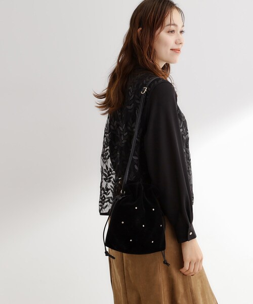 grove（グローブ）の「スタッズスエード調巾着ショルダー（ショルダーバッグ・レディース・ナチュラル/ブラック/ボルドー・00）」の11枚目の写真