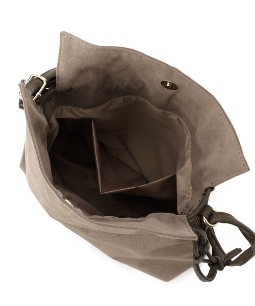 grove（グローブ）の「スタッズスエード調巾着ショルダー（ショルダーバッグ・レディース・ナチュラル/ブラック/ボルドー・00）」の19枚目の写真