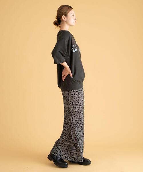 URBAN RESEARCH Sonny Label（アーバンリサーチサニーレーベル）の「『別注』Champion×Sonny Label　リバースウィーブロゴスウェットTシャツ（スウェット・レディース・スミクロ/グレー/ライトブルー/オートミール・MEDIUM/LARGE）」の11枚目の写真