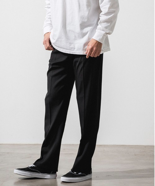 OFFSHORE(オフショア)の「DRESS JEANS(スラックス・メンズ・ベージュ/ブラック・S/M/L/XL)」の2枚目の写真