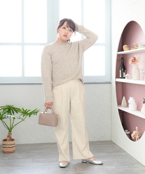 Live in comfort(リブインコンフォート)の「【高身長/低身長サイズあり】リブ イン コンフォート Hinaさんとコラボ Yラインが気になりにくい!スッキリ美脚スーパー伸び軽ストレートパンツ(スラックス・レディース・アイボリー/ブラック・7/6/5/2/1/8/4/9/10)」の6枚目の写真