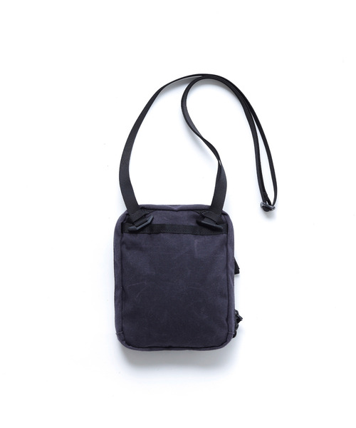 CHROME（クローム）の「［ CHROME / クローム ］PAC POUCH 2L / パック ポーチ 2L 耐水（ボディバッグ/ウエストポーチ・メンズ・ブラック系その他/ブラック系その他2・FREE）」の9枚目の写真