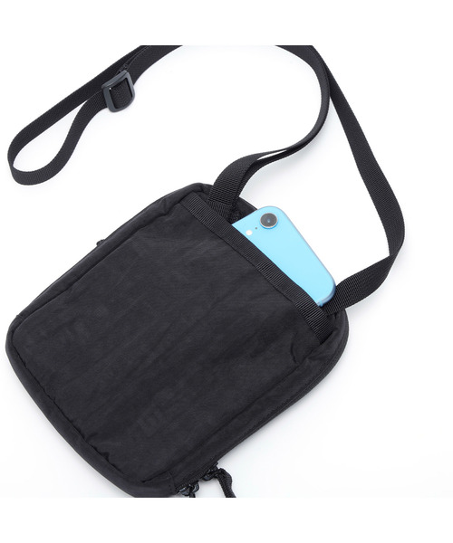 CHROME（クローム）の「［ CHROME / クローム ］PAC POUCH 2L / パック ポーチ 2L 耐水（ボディバッグ/ウエストポーチ・メンズ・ブラック系その他/ブラック系その他2・FREE）」の6枚目の写真