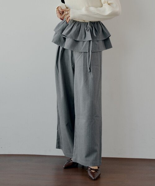 SALON by Chico】取り外しフリルルーズスラックスパンツ（その他