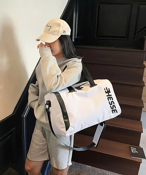 BOSS ゴルフ用ボストンバッグ　シューズ収納スペース付き ボストンバッグ シューズ収納バッグ ゴルフ用ボストンバッグ 2way 軽量