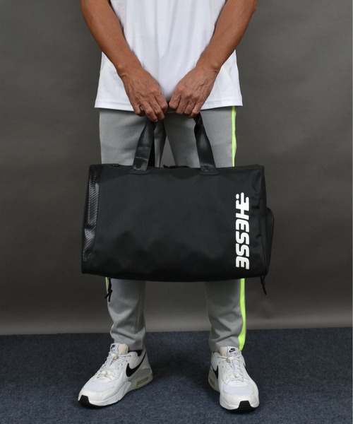 COMON GOLF(コモンゴルフ)の「シューズ収納 & 汚れものスペース付き 2WAYゴルフボストンバッグ(ボストンバッグ・メンズ・ブラック/ホワイト/イエロー・FREE)」の5枚目の写真