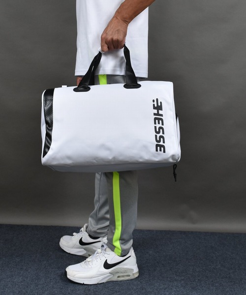 COMON GOLF(コモンゴルフ)の「シューズ収納 & 汚れものスペース付き 2WAYゴルフボストンバッグ(ボストンバッグ・メンズ・ブラック/ホワイト/イエロー・FREE)」の9枚目の写真
