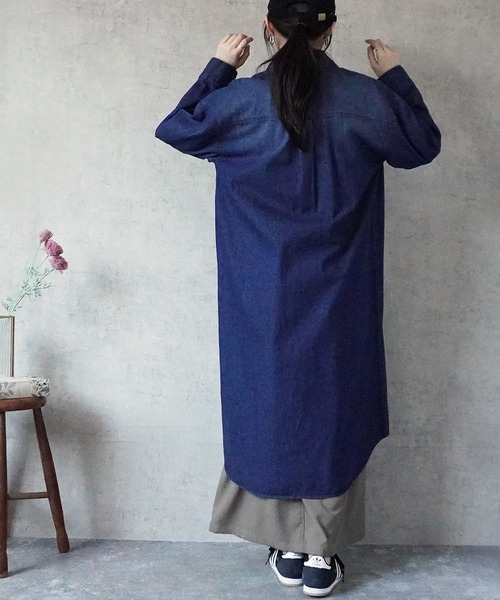 Emma（SELECT LEVERY）（エマ セレクトリベリー）の「デニムシャツワンピース（シャツワンピース・レディース・ブルー/ネイビー・MEDIUM/LARGE）」の14枚目の写真