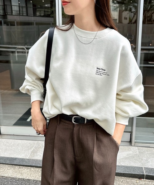 裏起毛ロゴ刺繍ワンポイントスウェットトップス（スウェット）｜andme