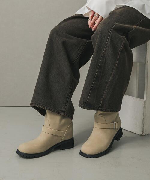 SENSE OF PLACE by URBAN RESEARCH（センスオブプレイスバイアーバンリサーチ）の「エンジニアブーツ（ブーツ・レディース・ブラック/ライトベージュ・SMALL/LARGE/MEDIUM）」の20枚目の写真