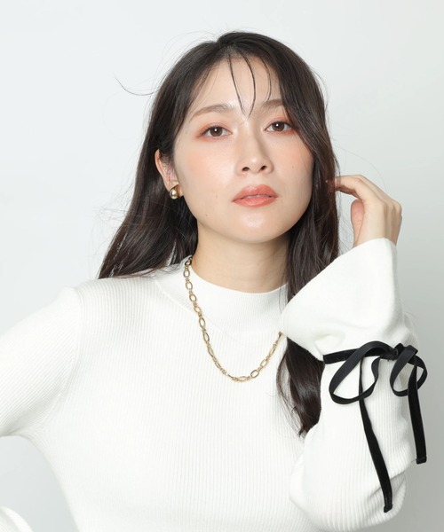 袖リボンフレアスリーブニット（ニット/セーター）｜Apuweiser-riche