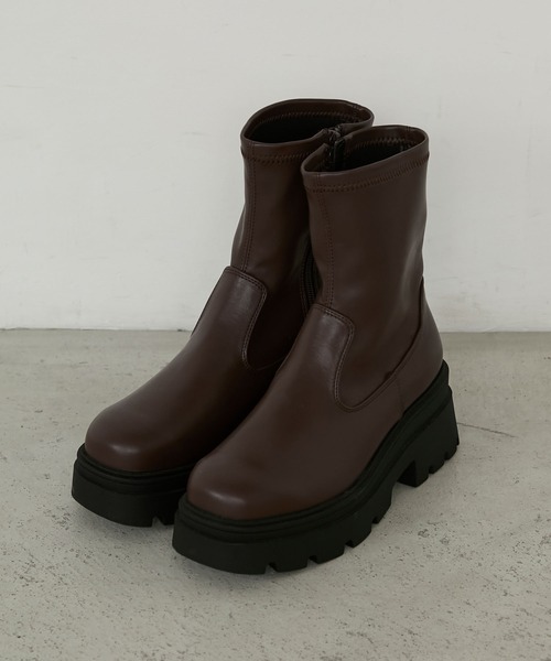 ストレッチボリュームトラックソールショートブーツ MONO-MART│MONO