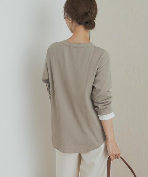 URBAN RESEARCH DOORS（アーバンリサーチドアーズ）の「レイヤード風ワッフルヘンリープルオーバー（Tシャツ/カットソー・レディース・チャコールグレー/ベージュ系その他・MEDIUM）」の4枚目の写真