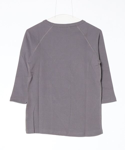 OMNES(オムネス)の「ストレッチジャガード クルーネック六分袖Tシャツ(Tシャツ/カットソー・レディース・スモークグレー/ホワイト/ベージュ系その他/ブルーグレー/グレー系その他・WOMENS M/WOMENS L/M)」の6枚目の写真