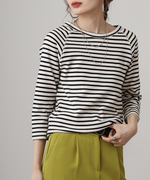 OMNES(オムネス)の「ストレッチジャガード クルーネック六分袖Tシャツ(Tシャツ/カットソー・レディース・スモークグレー/ホワイト/ベージュ系その他/ブルーグレー/グレー系その他・WOMENS M/WOMENS L/M)」の5枚目の写真