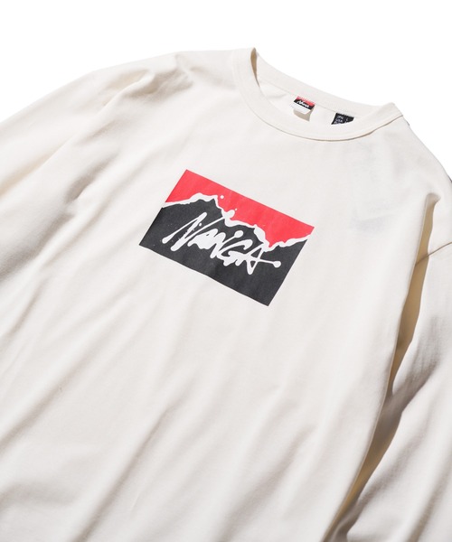 NANGA(ナンガ)の「NANGA / ナンガ NANGA×RYUJI KAMIYAMA L/S TEE 神山隆二 ロングスリーブTシャツ(Tシャツ/カットソー・メンズ・ホワイト/グリーン/ブラック・MEDIUM/LARGE/X-LARGE)」の1枚目の写真