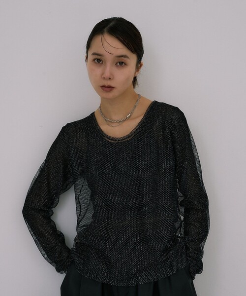 UNITED TOKYO(ユナイテッドトウキョウ)の「【残りわずか!】Lame Mesh & Tule Top|ウォッシャブル/オケージョン/レイヤード/シアートップス/ロンT/春服(Tシャツ/カットソー・レディース・アイボリー/ブラック・FREE)」の4枚目の写真