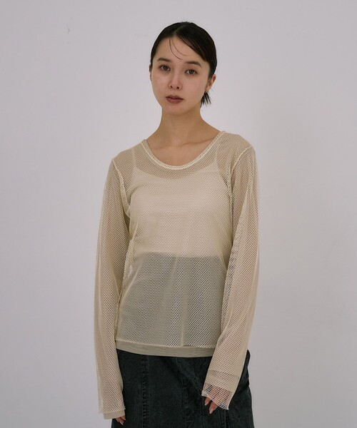 UNITED TOKYO(ユナイテッドトウキョウ)の「【残りわずか!】Lame Mesh & Tule Top|ウォッシャブル/オケージョン/レイヤード/シアートップス/ロンT/春服(Tシャツ/カットソー・レディース・アイボリー/ブラック・FREE)」の11枚目の写真