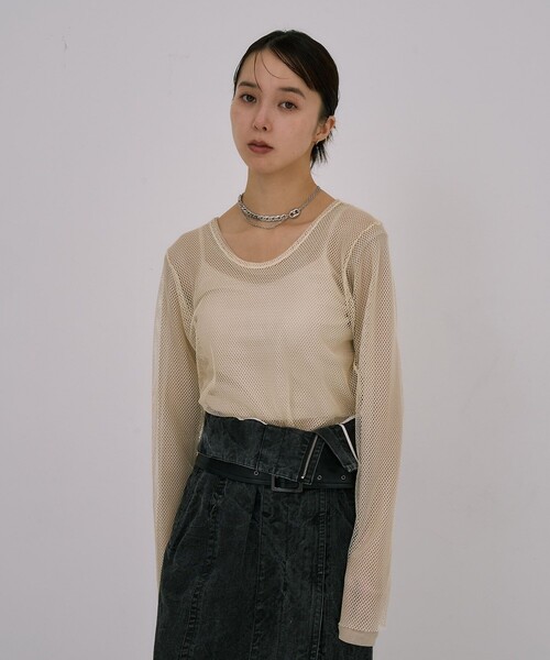 UNITED TOKYO(ユナイテッドトウキョウ)の「【残りわずか!】Lame Mesh & Tule Top|ウォッシャブル/オケージョン/レイヤード/シアートップス/ロンT/春服(Tシャツ/カットソー・レディース・アイボリー/ブラック・FREE)」の14枚目の写真