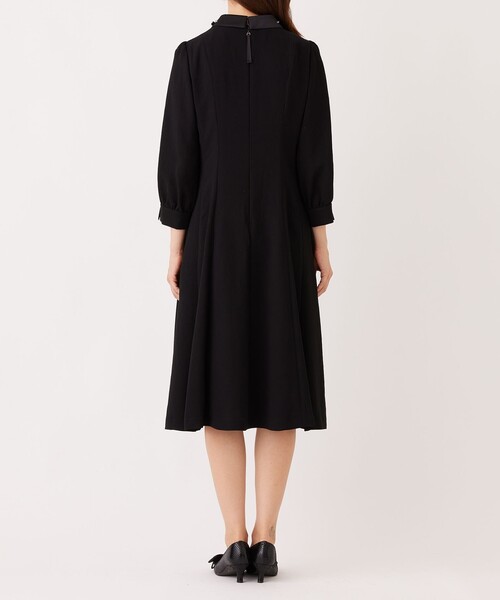 TO BE CHIC(トゥー ビー シック)の「【BLACK OF BLACKS】 ジョーゼットドレス(ワンピース・レディース・ブラック・40/42)」の5枚目の写真