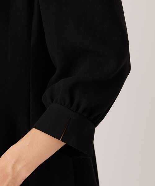 TO BE CHIC(トゥー ビー シック)の「【BLACK OF BLACKS】 ジョーゼットドレス(ワンピース・レディース・ブラック・40/42)」の10枚目の写真