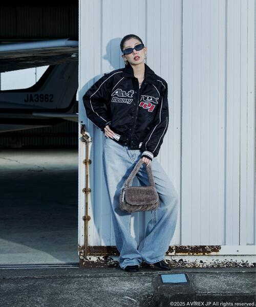 MOUSSY(マウジー)の「《AVIREX×MOUSSY》NYLON VARSITY JACKET(ブルゾン・レディース・レッド/ブラック・F)」の2枚目の写真