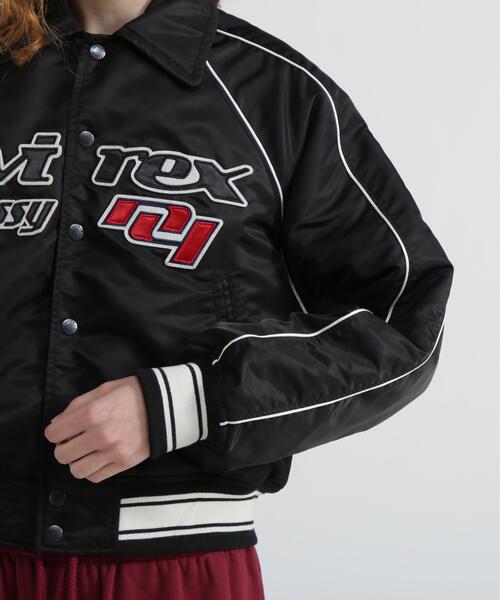 MOUSSY(マウジー)の「《AVIREX×MOUSSY》NYLON VARSITY JACKET(ブルゾン・レディース・レッド/ブラック・F)」の17枚目の写真