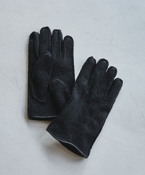 green label relaxing（グリーンレーベルリラクシング）の「ウォッシャブル フリース グローブ 手袋 -スマートフォン対応-（手袋・メンズ・ブラック/ダークブラウン/ダークグリーン・FREE）」の2枚目の写真