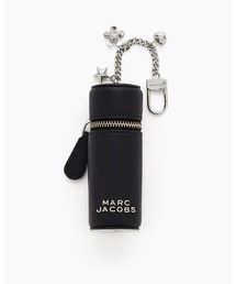 MARC JACOBS（マークジェイコブス）の「THE LIPSTICK CASE CHARM/ザ エブリデイ リップスティック ケース バッグ チャーム（キーホルダー）」