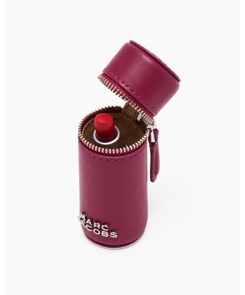 MARC JACOBS（マークジェイコブス）の「THE LIPSTICK CASE CHARM/ザ エブリデイ リップスティック ケース バッグ チャーム（キーホルダー・レディース・ブラック/ピンク系その他・ONE SIZE）」の7枚目の写真