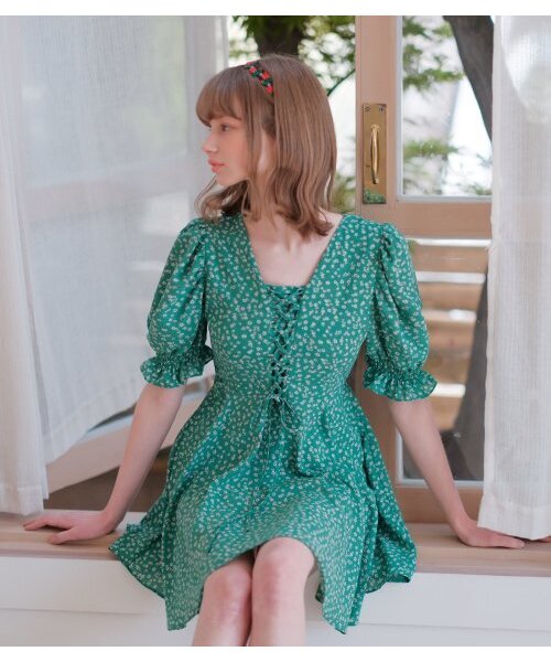 AVANDRESS(アバンドレス )の「Daisy Puff Dress BLUE(ワンピース・レディース・その他・SMALL)」の3枚目の写真