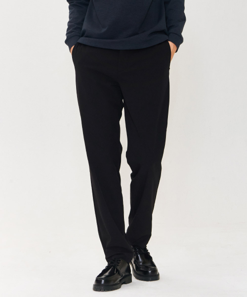 男性ストレッチテーパードスラックス-ブラック