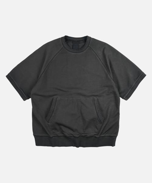 FRIZMWORKS(フリズムワークス)の「RAGLAN SWEAT HALF TEE _ VINTAGE BLACK(Tシャツ/カットソー・メンズ・その他・X-LARGE/SMALL/MEDIUM/LARGE)」の1枚目の写真