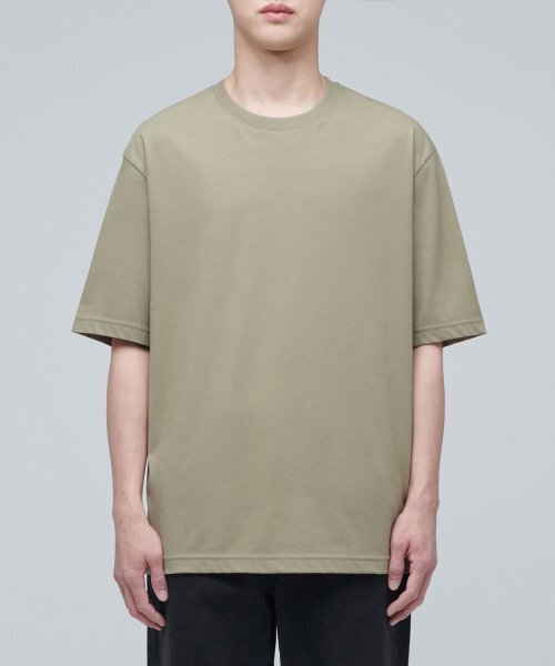 MUSINSA STANDARD（ムシンサスタンダード）の「[クールタンダード] リラックスフィットクルーネックTシャツ [ウォームサンド]（Tシャツ/カットソー・メンズ・その他・MEDIUM/LARGE/SMALL）」の2枚目の写真