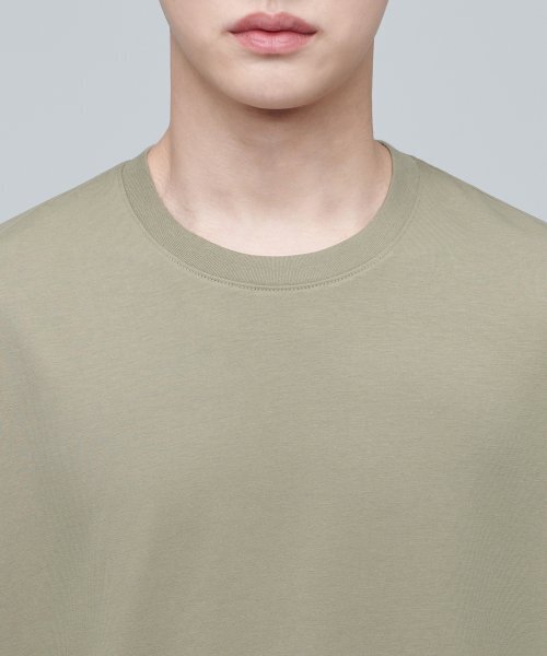 MUSINSA STANDARD（ムシンサスタンダード）の「[クールタンダード] リラックスフィットクルーネックTシャツ [ウォームサンド]（Tシャツ/カットソー・メンズ・その他・MEDIUM/LARGE/SMALL）」の4枚目の写真