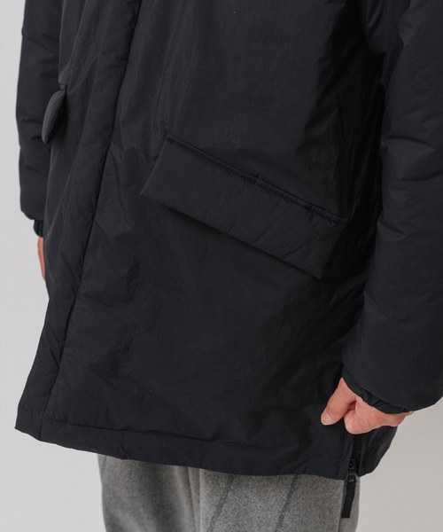 EDIFICE（エディフィス）の「E.PADDET フードブルゾン（ダウンジャケット/コート・メンズ・ブラック/ベージュ・MEDIUM/LARGE）」の10枚目の写真