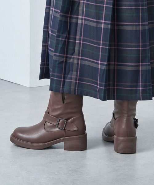 MAISON BREEZE（メゾンブリーズ）の「【MAISON BREEZE】ベルトエンジニアブーツ LIM（ブーツ・レディース・ブラック/キャメル/ダークブラウン・S/M/LL/L）」の7枚目の写真