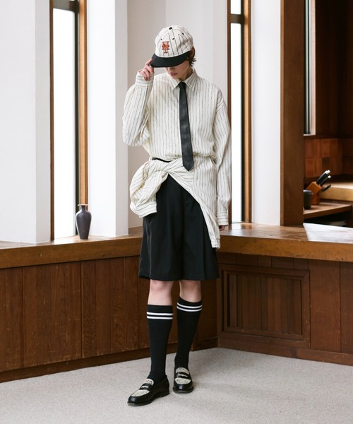 soerte(ソエルテ)の「Loose Nuance Stripe L/S Shirt /ルーズニュアンスストライプロングスリーブシャツ(シャツ/ブラウス・メンズ・ブルー/イエロー/グリーン/ネイビー/ブラック/ブラウン/ホワイト・3/2/1)」の17枚目の写真