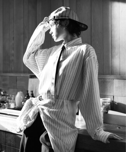 soerte(ソエルテ)の「Loose Nuance Stripe L/S Shirt /ルーズニュアンスストライプロングスリーブシャツ(シャツ/ブラウス・メンズ・ブルー/イエロー/グリーン/ネイビー/ブラック/ブラウン/ホワイト・3/2/1)」の19枚目の写真